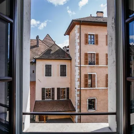 Du Lyonnais 2*
